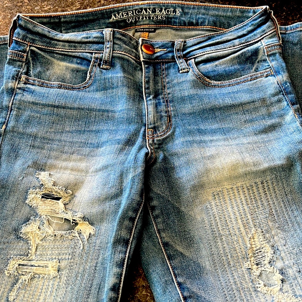 American Eagle super skinny jeans.  Size 8 Regular.